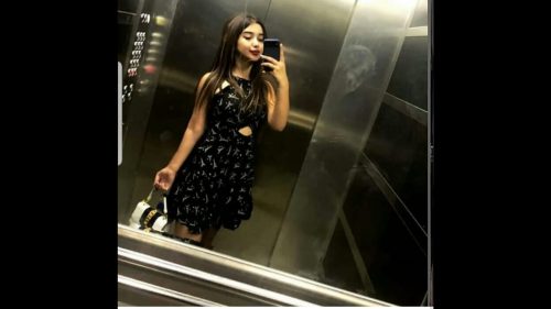 Alev-alev beyaz tenli escort Ayfer