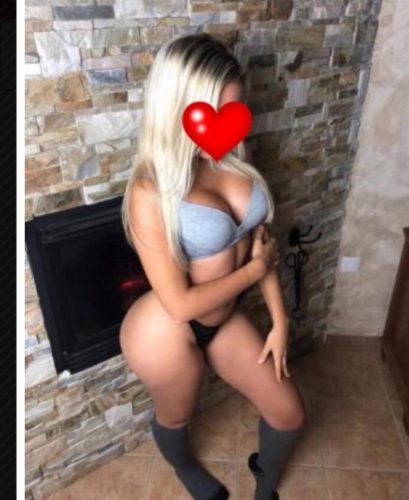 Ateşli masaj yapan eskort Asuman