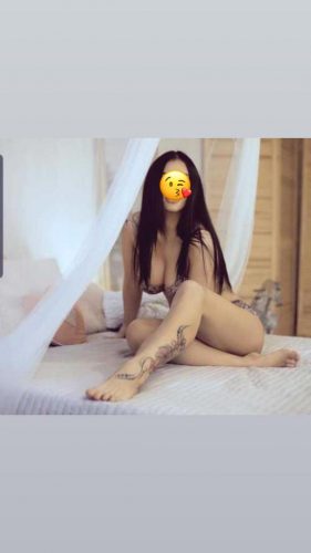 Baştan çıkaran kendi yeri olan bayan Hale