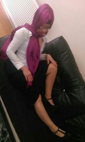 Cazibeli fatezi yapan escort Asrin