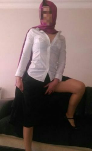 Cazibeli fatezi yapan escort Asrin