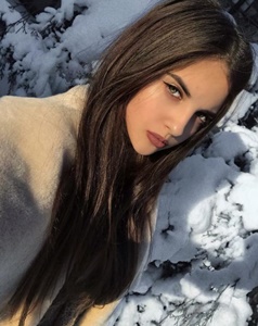 Cazibeli orijinal resimli hatun Gülnur