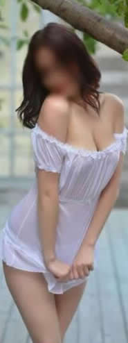 Cıvıl-cıvıl beyaz tenli escort Ajda