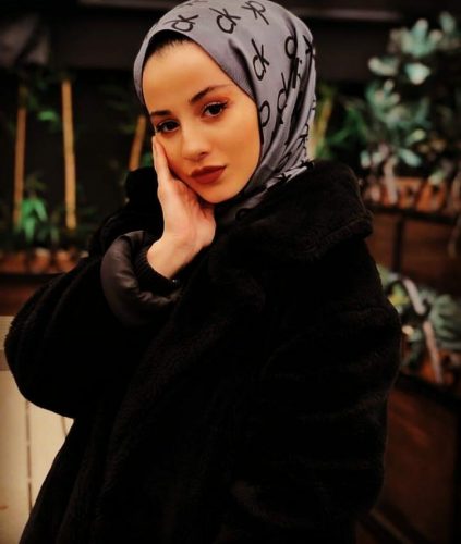 Gösterişli orijinal resimli hanım Hanife
