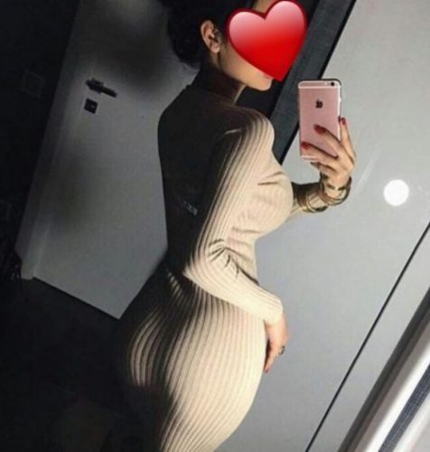 Kaliteli buğday tenli eskort Akgül