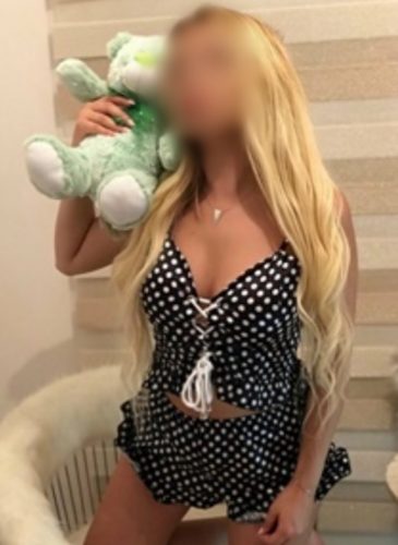 Kıvrak kumral hatun Ilke