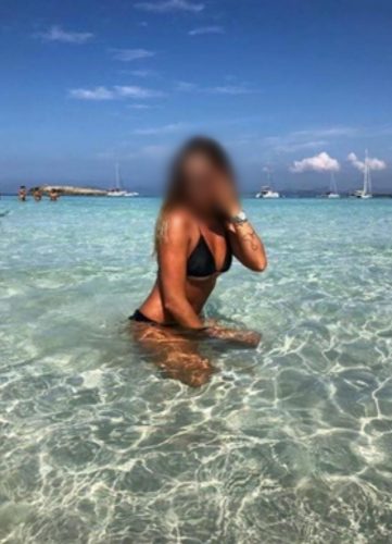 Kusursuz saksocu hatun Bilun