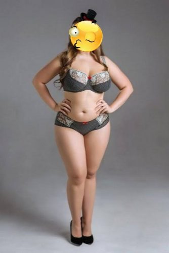 Kusursuz saksocu hatun Gülbin