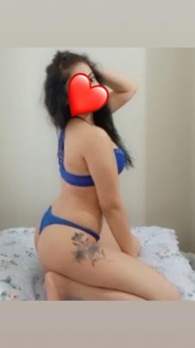 Samimi oral yapan escort Kamuran