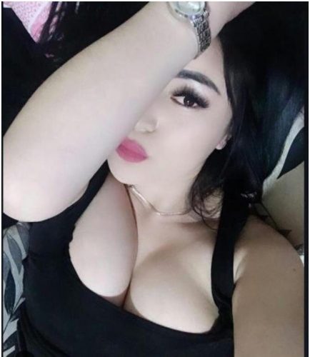 Seks kraliçası öpüşmeyi seven eskort Petek