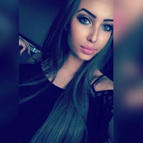 Seks kraliçası oral yapan hanım Müberra