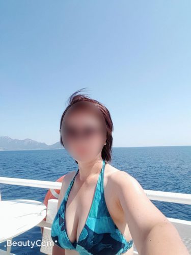 Seksapel deneyimli eskort öğüt