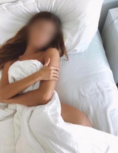 Seksapel doyumsuz escort Beray