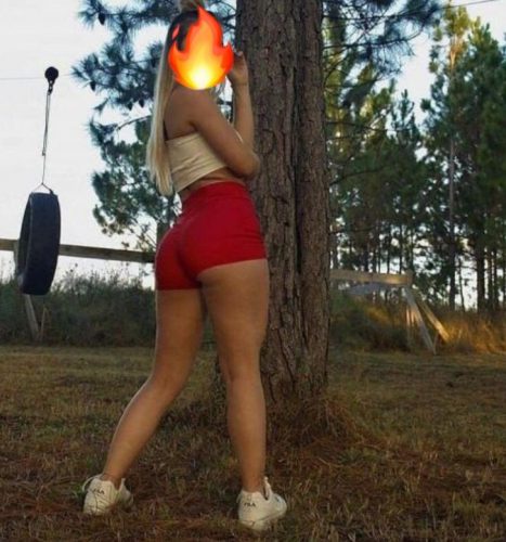 Seksi dans yapan escort Reyhan
