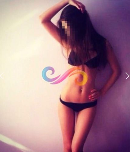 Seksi eve gelen kız Funda
