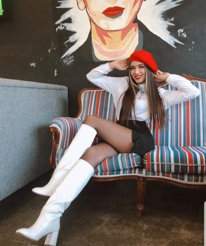 Unutulmaz buğday tenli escort özün